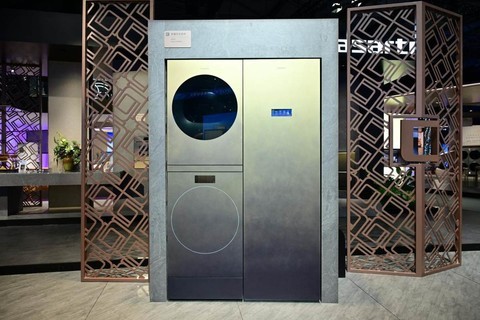 一站式洗烘护养！卡萨帝AWE发布20周年限定藏家墅式奢护中心