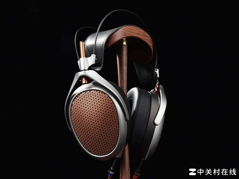 诗意般的声音之旅：Meze Audio POET头戴式平板耳机深度体验