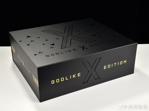 十周年典藏作品 微星MEG X870E GODLIKE X EDITION超神主板评测