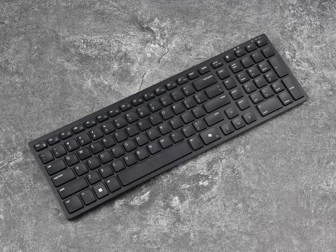 打造全维度静音办公体验 戴尔WL7024降噪耳机/KM555静音键鼠评测