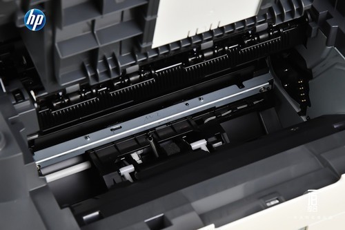 设计时尚紧凑 惠普打印机136w西安现货