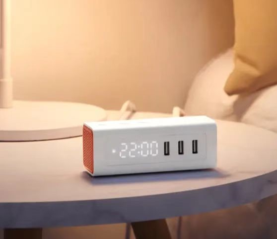 【手慢无】每个成年人的床头都可以安排上 公牛床头USB充电插座仅79元