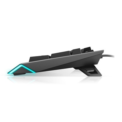 Alienware AW568ȫ޳羺ϷеRGBЧ