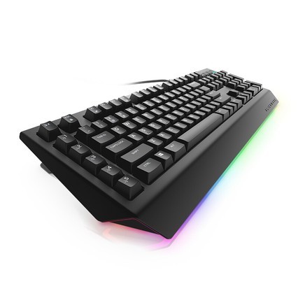 Alienware AW568ȫ޳羺ϷеRGBЧ