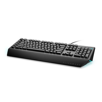 Alienware AW568ȫ޳羺ϷеRGBЧ