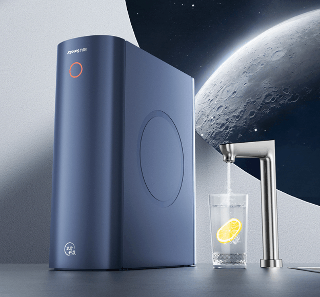 01九阳家用净水器让水直接喝