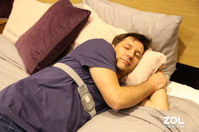  IFA: Philips displays a magic device that can alleviate snoring 