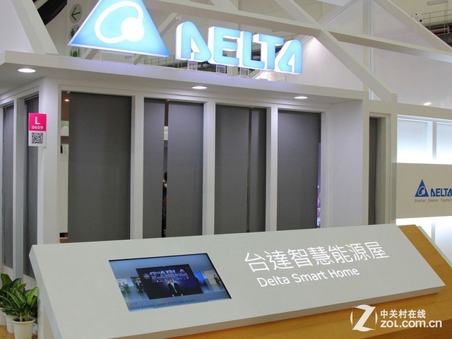 COMPUTEX2014 ̨��Я��Ѷ��ͶӰ��Ʒ 