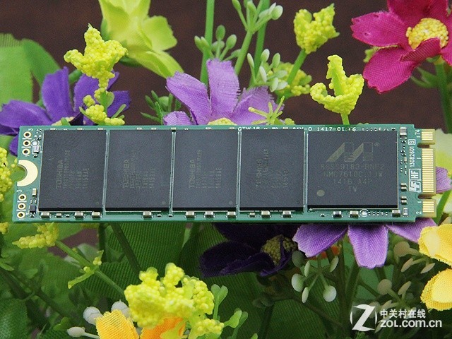 ֿM6e M.2 2280 512G PCIe SSD 