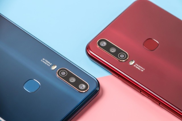 ����ǿ������4GB+64GB��vivo Y3����ɫ���ȿ��� 