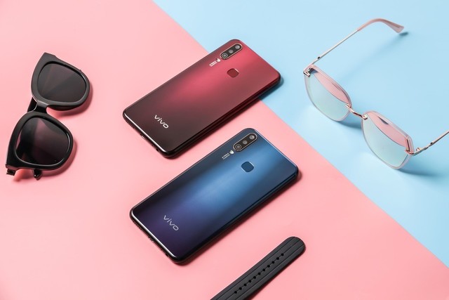 ����ǿ������4GB+64GB��vivo Y3����ɫ���ȿ��� 