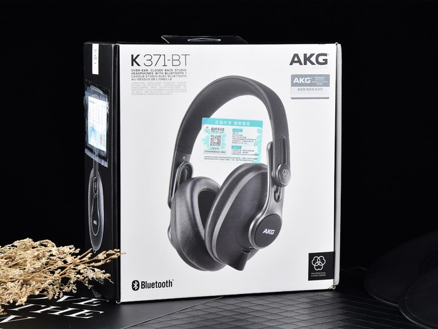 ο AKG K371-BTͼ