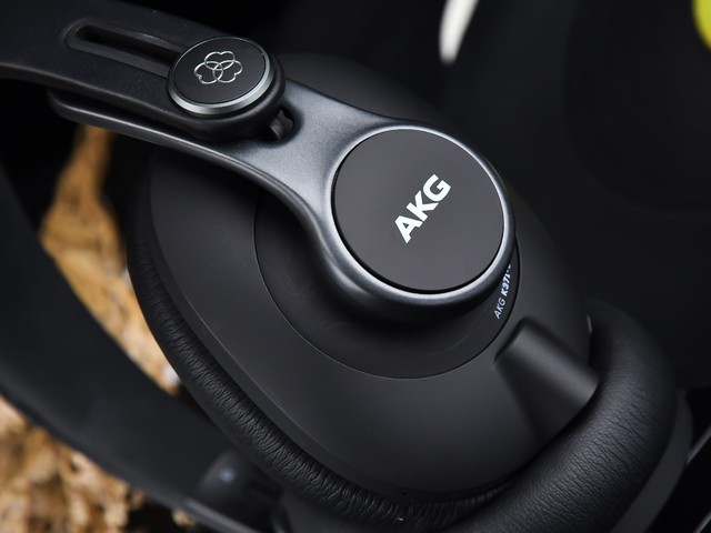ο AKG K371-BTͼ