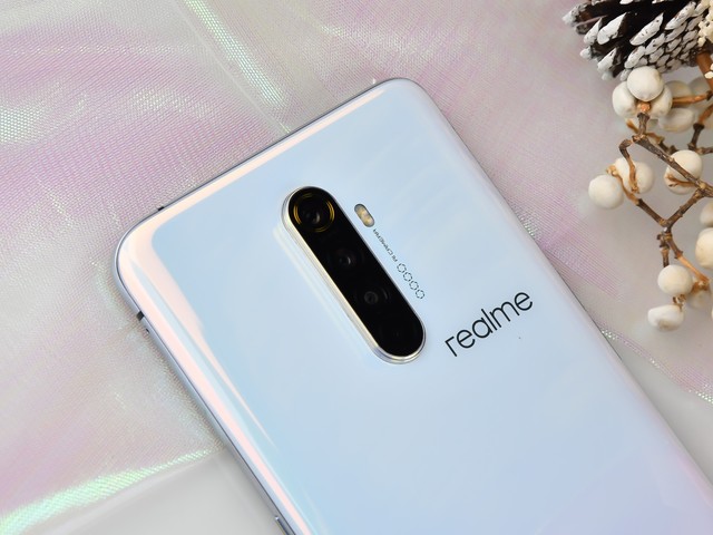  90Hz refresh rate+50W charging+64 million main camera realme X2 Pro evaluation (review) 