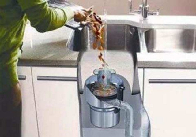  ෳ  