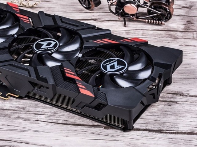 ߻ʲ֡ RX VEGA56 8G X-Serial ս 