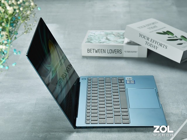 十代酷睿+全新配色！华为MateBook X Pro 2020款评测 