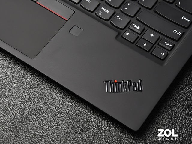 ִPC콢 ThinkPad X1 Carbon 2019 
