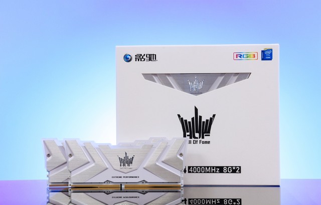 ߶ ӰHOF  DDR4-3600 8G*2ڴ1199Ԫ 
