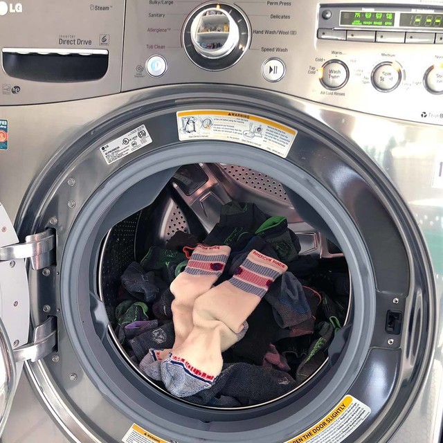 滚筒洗衣机取袜子图解图片
