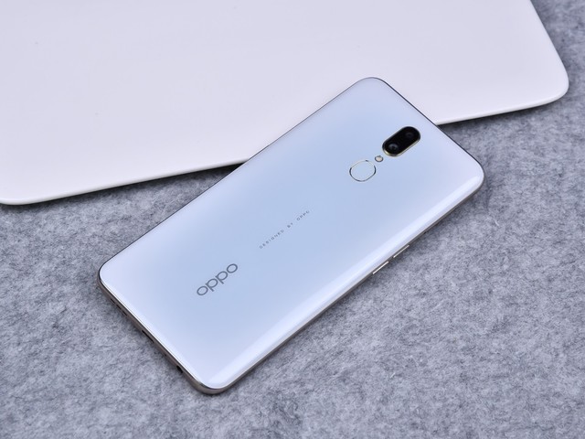 oppo a9图赏 全面屏手机中少见的大屏幕