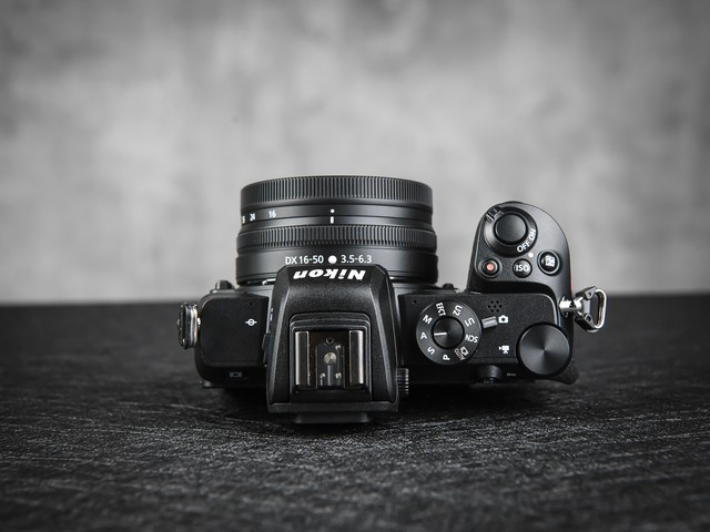 ῵Z50 