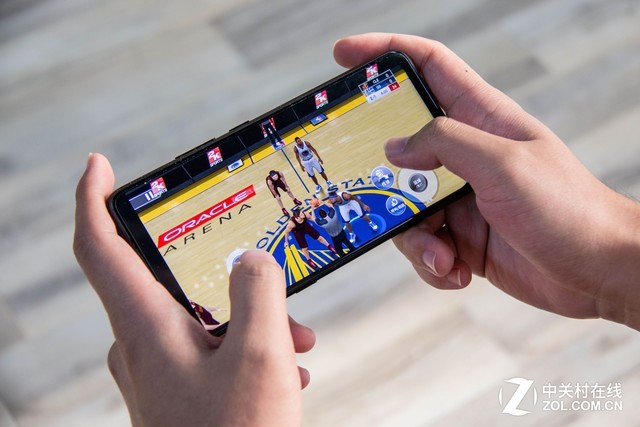 三款手游开黑一天不充电 vivo Z5x续航测试 
