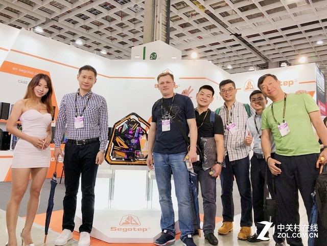 й ιʢװϯCOMPUTEX 