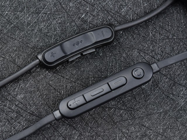 2000Ԥѡ˭? WI-1000XM2ԱBose QC30 