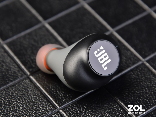 ʴ JBL C230TWS߶ 