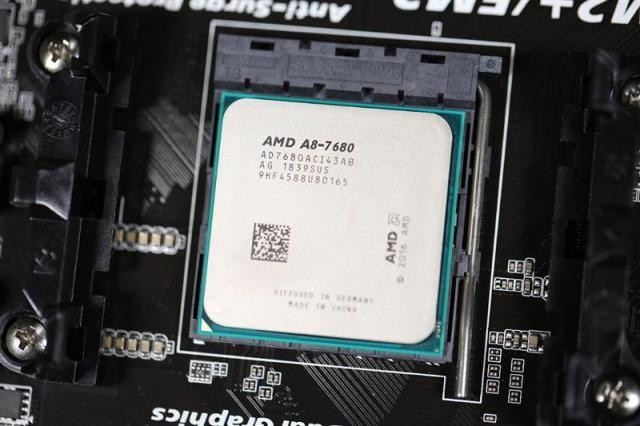 칫ð AMD A8-7680֮ѡ 