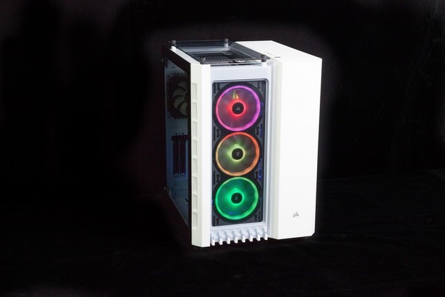 ûķֲսṹ Crystal 680x RGB 
