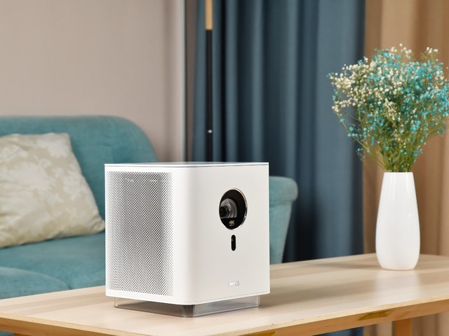 居家投影美学 明基GK100智能投影图赏