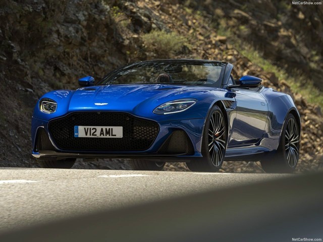 大劲撩车:轻型飞行,全新阿斯顿马丁DBS