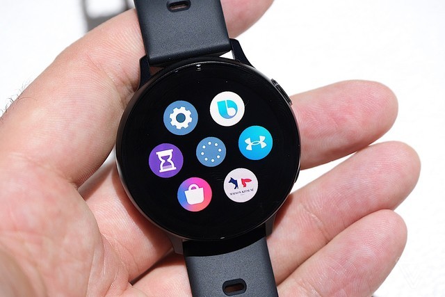 产品:galaxy watch active2 wifi版(42mm)三星智能手表中关村在线报道