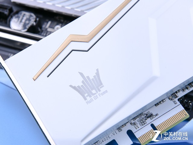  ӰHOF PCI-E AIC RGB 