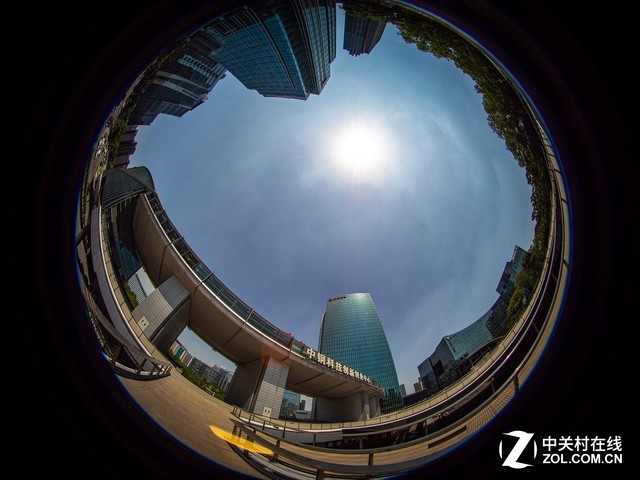 ӽ210 4mm f/2.8۾ͷ 