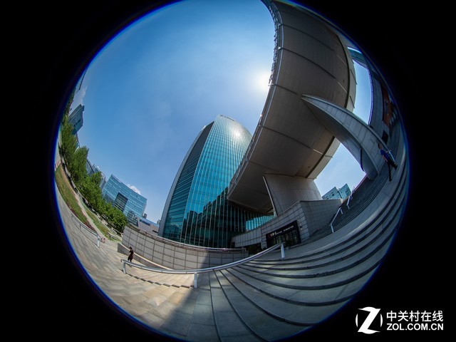 ӽ210 4mm f/2.8۾ͷ 