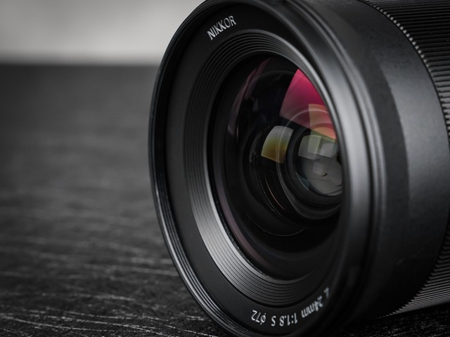 Ƕͷ ῵Z 24mm f1.8 S 