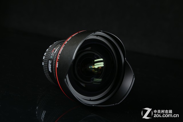 ݵӽ 11-24mm F4 