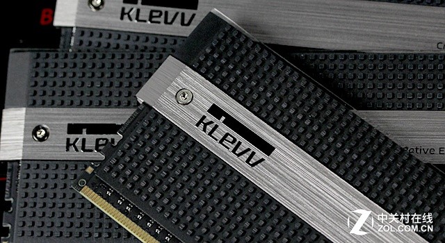 KLEVVƸ GENUINE DDR4 3000ڴ 