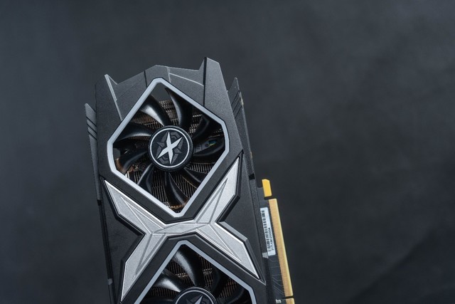 øGTX 1660 TiŭС 