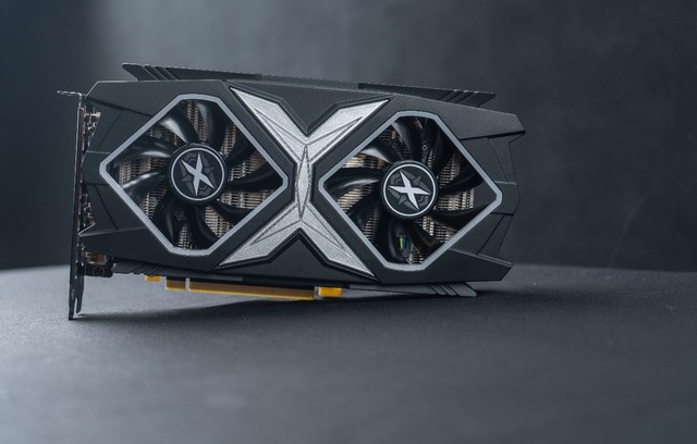 øGTX 1660 TiŭС 