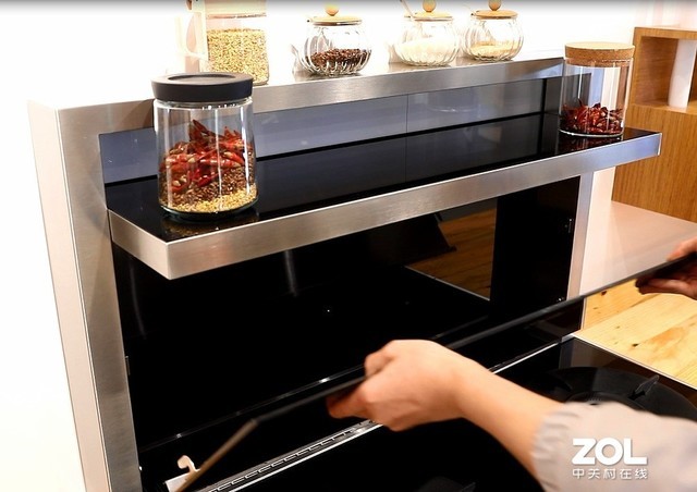 营“灶”向往的生活 蓝炬星周迅三号集成灶