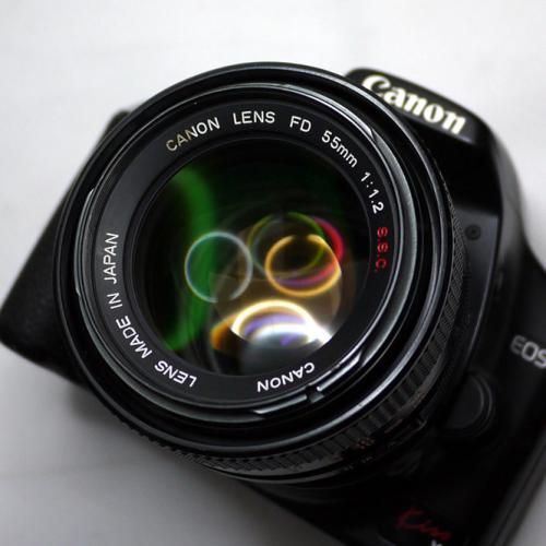 ҹ RF50mm f/1.2ͷǰ 