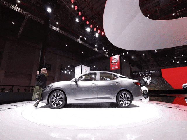 车展现场体验电影特效子弹时间邀您来玩