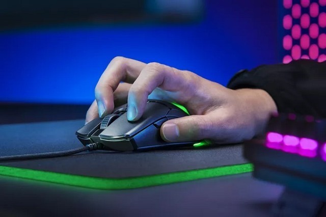 RazerViper Mini ۸ʵݹǿ 