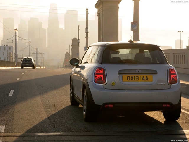 óͣMini Cooper SE