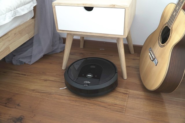 겻õ iRobot Roomba i7+ɨػ̫ 