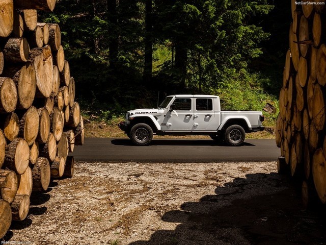 ó:ԽҰ,Jeep Gladiator